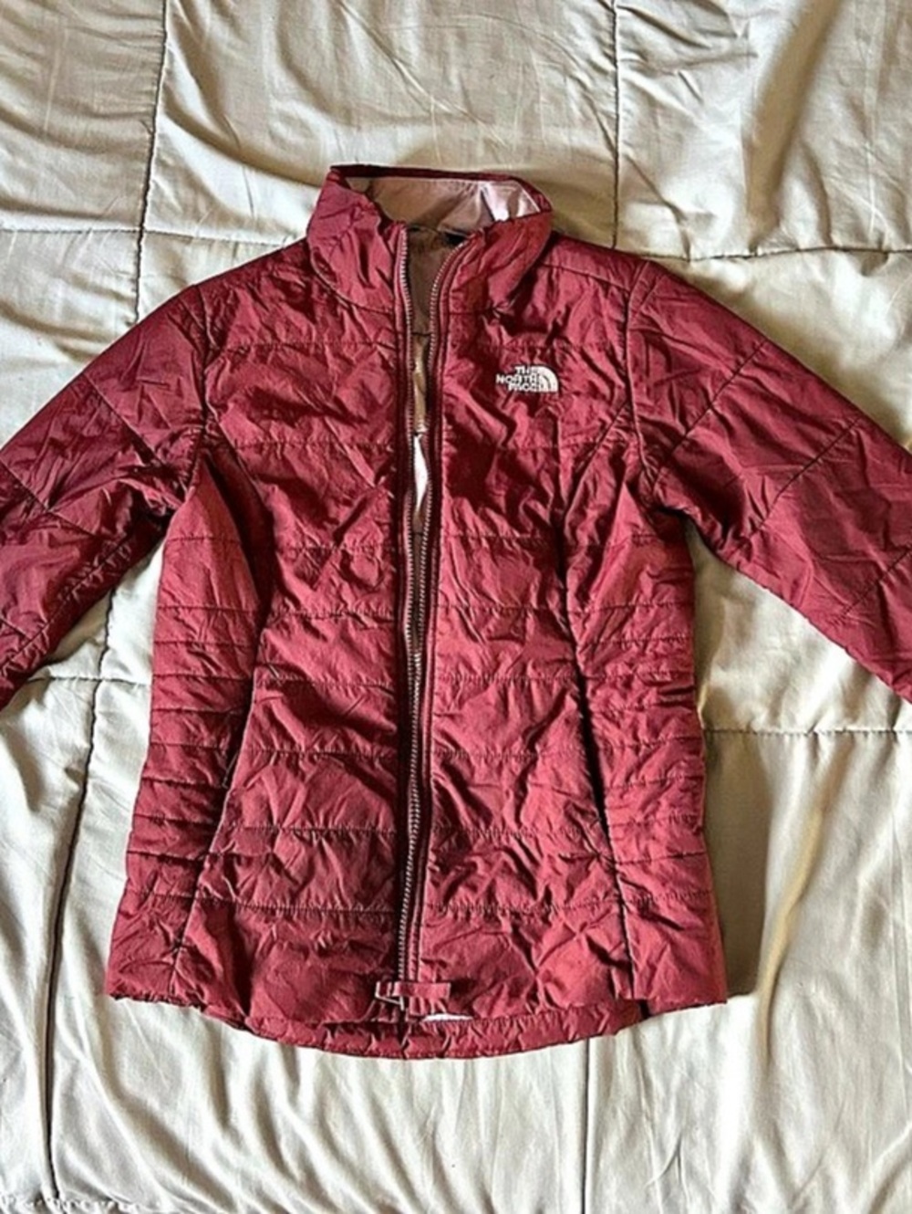The North Face Girls Medium Puffer Jacket Burgundy